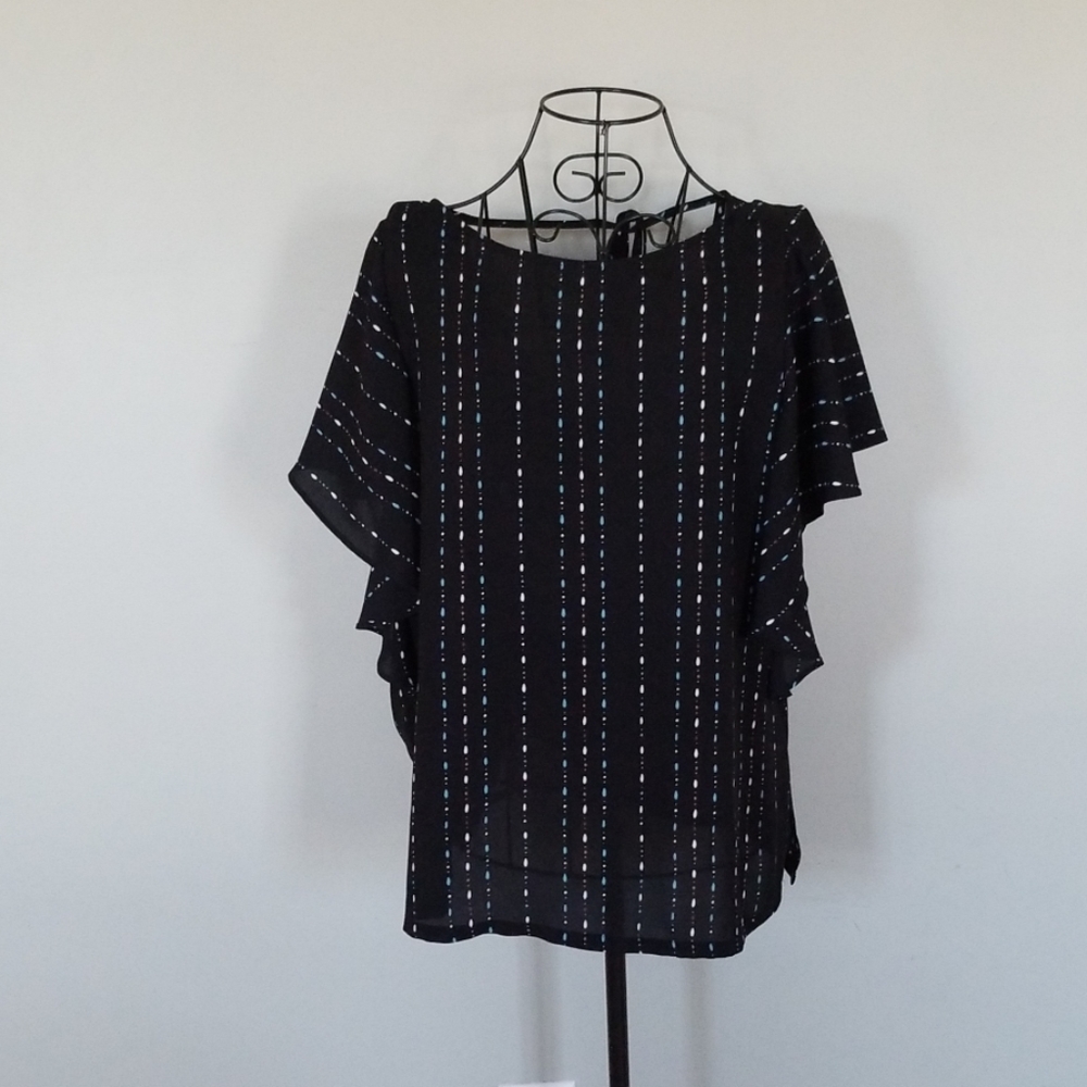 EUC loft blouse.  V back.
